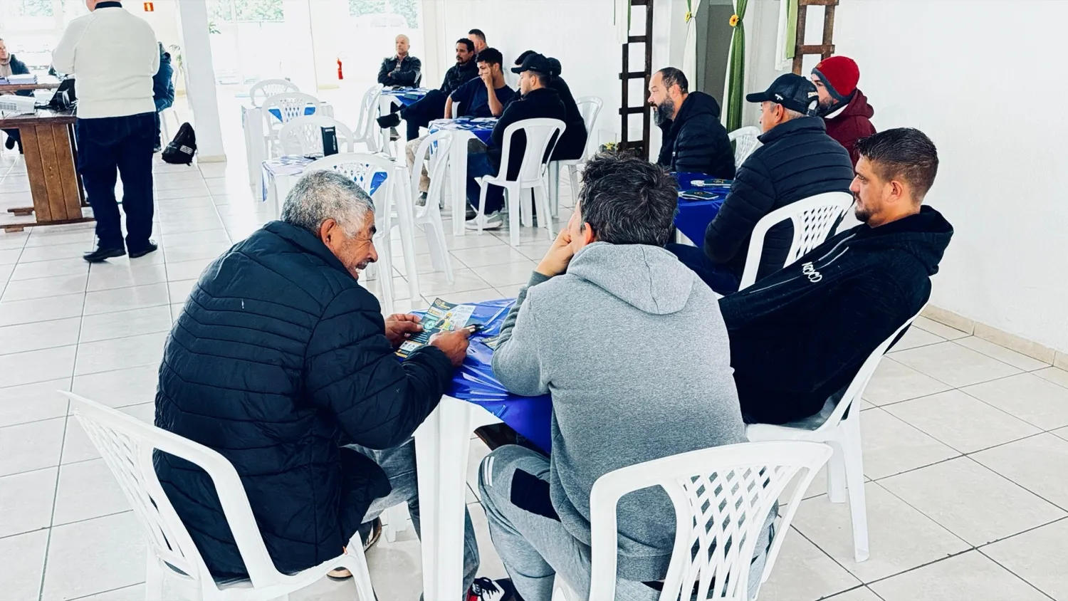 Foto da cultura e equipe 16